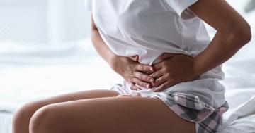 Menstruatiekrampen: oorzaken en tips om ermee om te gaan